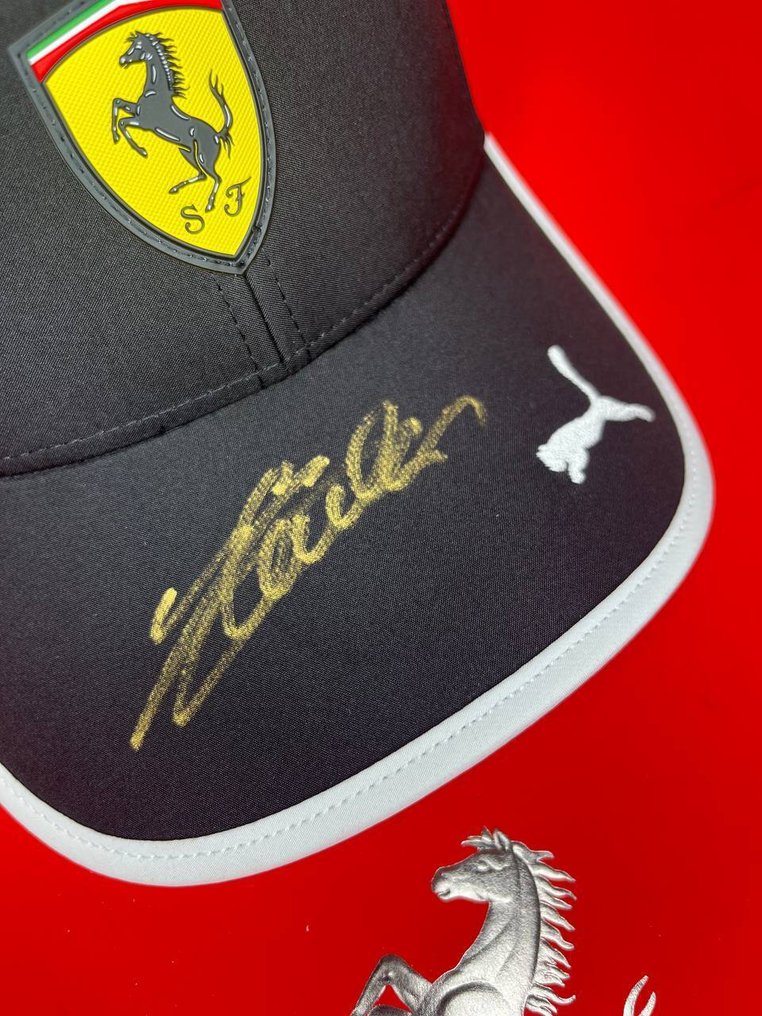 法拉利 - 官方 SF 帽子 - Charles Leclerc Autographed - 运动帽 #1.0