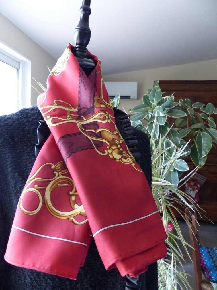 Hermès - PROFILE - Fular #4.3