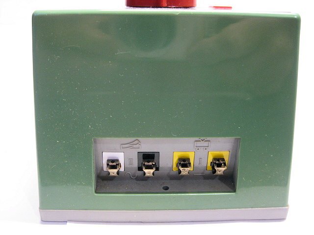 Fleischmann H0 - 6750 - Trasformatore (1) - trasformatore #6750 Sezione I 0-15V 17VA eff. 1,1A corrente continua Sezione II 14V 14VA 1A corrente #3.2