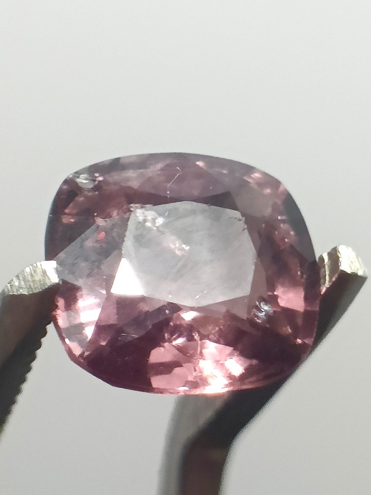 Bez ceny minimalnej
 - 1 pcs  Różowy, fioletowy Spinel  - 2.83 ct - Antwerp Laboratory for Gemstone Testing (ALGT) #2.1