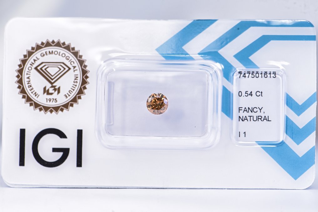 没有保留价 - 1 pcs 钻石 (天然色彩的) - 0.54 ct - 圆形 - Fancy deep 棕色 橙色 - I1 内含一级 - 国际宝石研究院(IGI) - VG #1.0