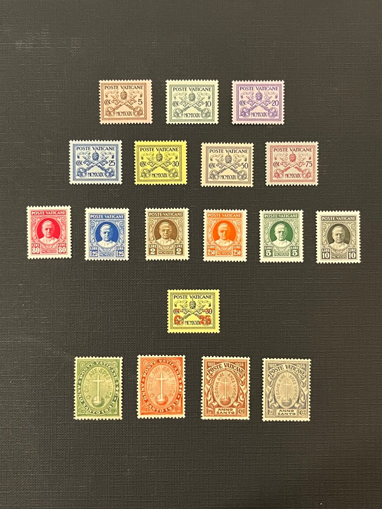 梵蒂岡城 1929/1933 - 梵蒂冈 - 教皇徽章 + 加印 + 圣年，新印，橡胶完整 #1.0