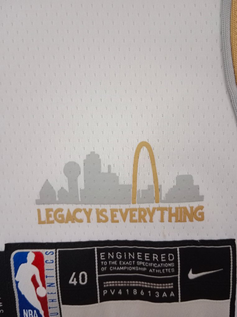 Dallas Mavericks - 國家籃球協會 - edición especial "City edition  " Dončić - 籃球運動衫 #1.0