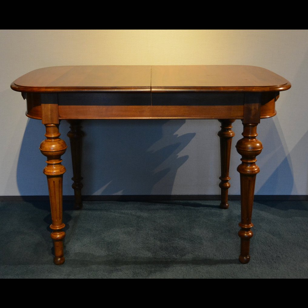 Mesa de jantar - Nogueira #1.0