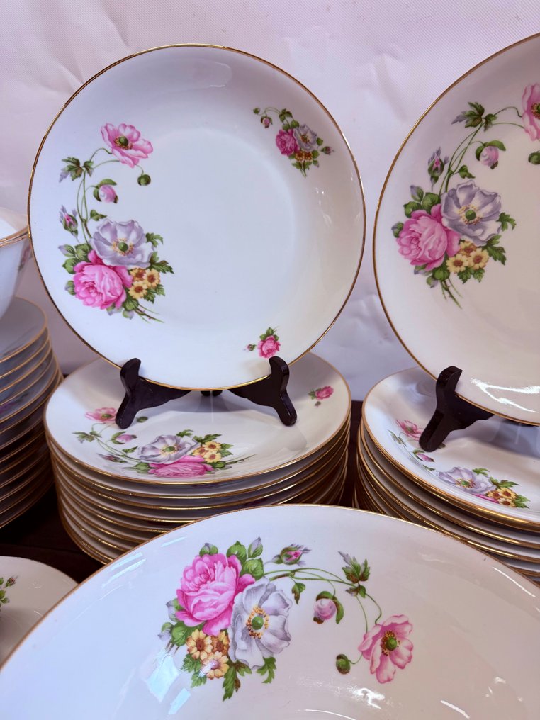 Porcelaine Veritable - Dinner service (42) - Modèle Parisien - Porcelain from Limoges - Exclusive Table Service #1.0
