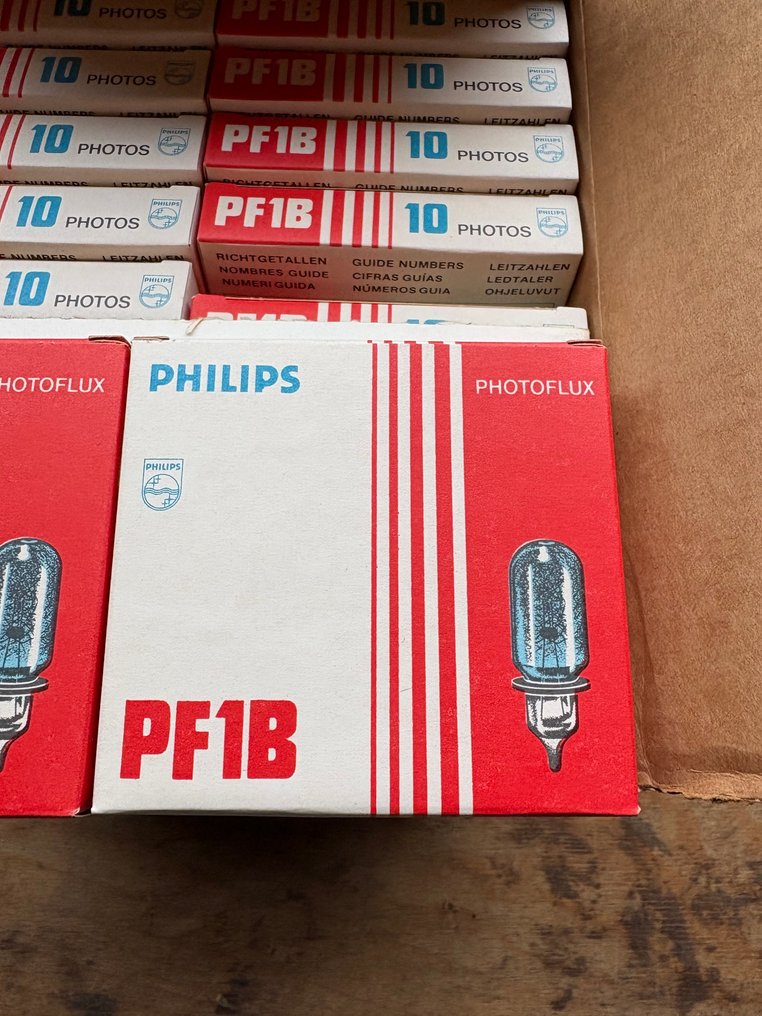 Philips Photoflux PF1B – 40 doosjes (400 flitslampen) – NOS – jaren 50/60 | Philips Analogue camera #1.0