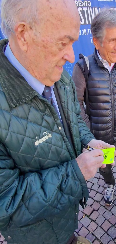 世界足球锦标赛 - Paolo Casarin - 裁判的黄牌  #1.0