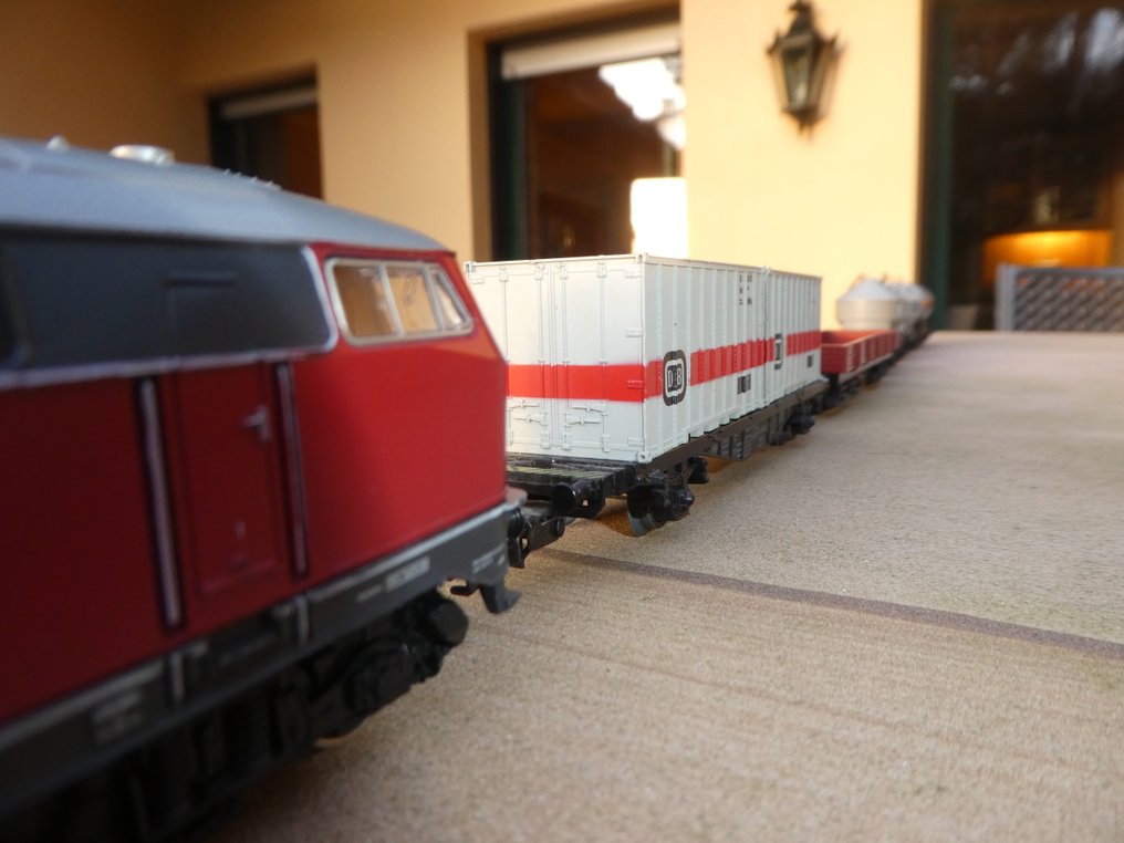 Märklin H0 - 3075/4473/46450/4661/4662/4664 - Set de trenes (6) - Tren de carga, locomotora diésel BR 216 con 5 vagones de carga - DB #3.2