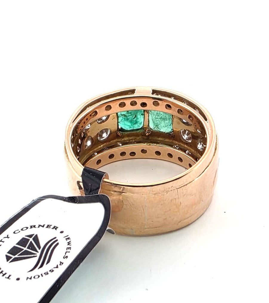 Ring - 18 kt Gelbgold -  4.20ct. tw. Smaragd - Diamant #4.3