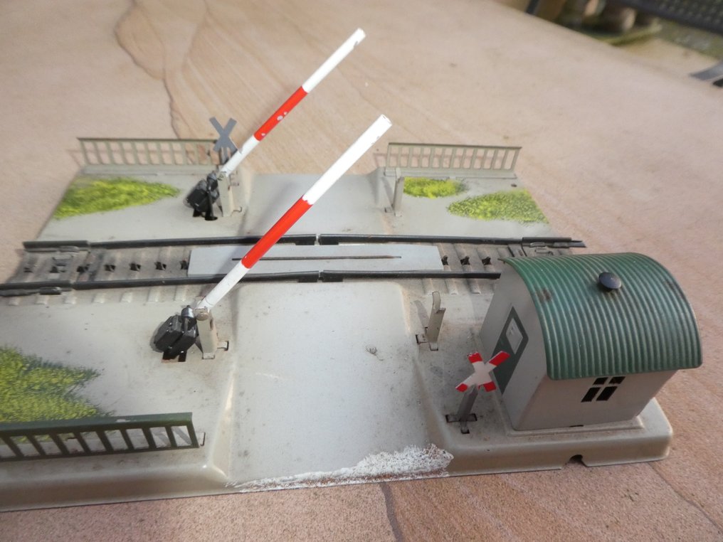 Märklin H0 - 7390/74924 - Modelltog-landskap (3) - 3x begrenset jernbanebro #4.3