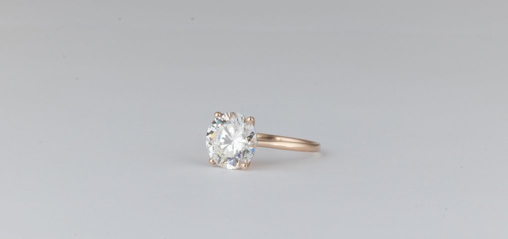 Ingen mindstepris - Ring - 14 karat Gulguld - 4.06ct. tw. Diamant (Laboratoriedyrket) - Round F-VVS2 #2.1
