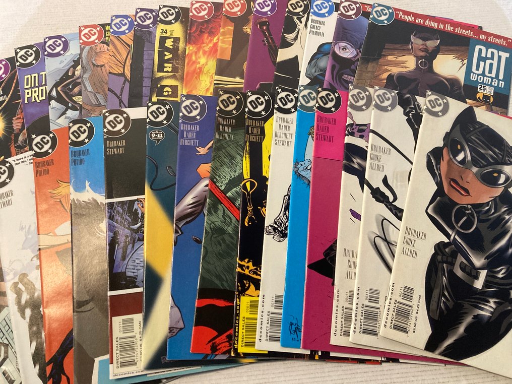 Catwoman (2002 Series) 30 comics in range # 2 to 43. No Reserve Price! - Featuring Batman, Penguin, Captain Cold and many others - 30 Comic collection - Prima edizione - 2002/2005 #1.0