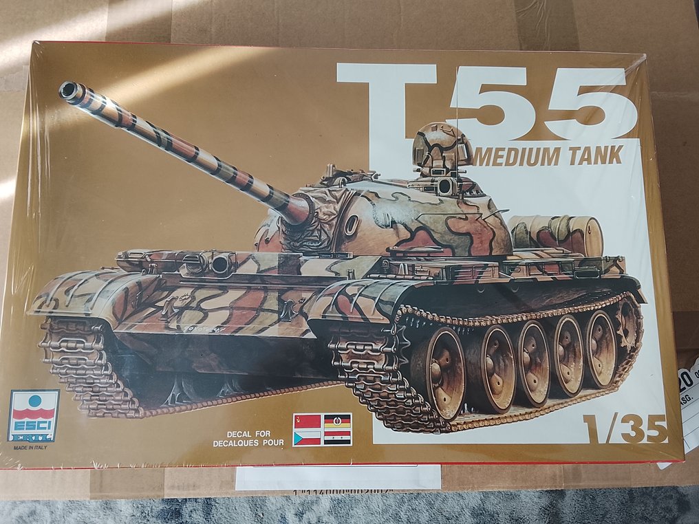ESCI 1:35 - Κιτ μοντελισμού - T55 Medium Tank n. 5044 - Λεπτομέρειες για 4 χώρες, κατασκευασμένο στην Ιταλία. #1.0