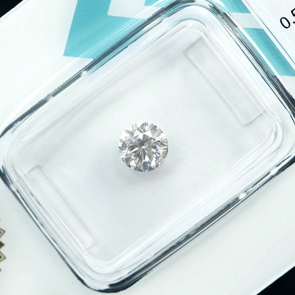 没有保留价 - 1 pcs 钻石  (天然)  - 0.59 ct - 圆形 - N (带色彩的) - I2 内含二级 - 国际宝石研究院（IGI） #3.2