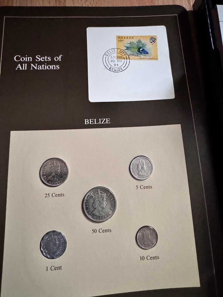 世界. Collection de monnaies du monde ,billets,pièces en argent.  (没有保留价) #1.0