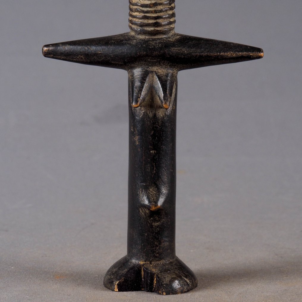 Akuaba vruchtbaarheid pop - Szobor - Akuaba - Asante - Ghána  (Nincs minimálár) #3.2