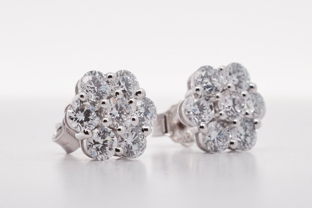 Zonder minimumprijs - Oorbellen - 14 karaat Witgoud -  2.08ct. tw. Diamant (Lab-grown) - Diamant #1.0