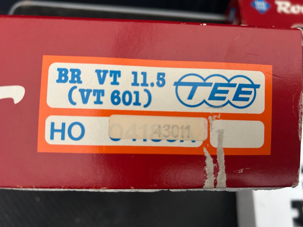 Roco H0 - 43011 en 4183A en 4070A - Vonat egység (2) - BR VT 11,5, 7 részek - DB #3.2