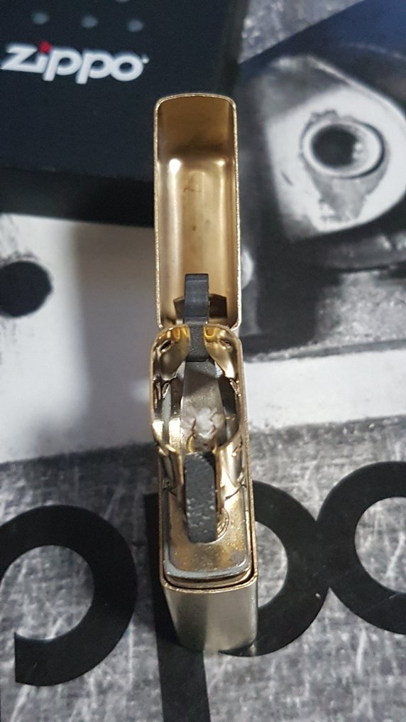 Zippo - Original Zippo Rarität Spider 8 Billard Halloween - No reserve price - Lighter - Solid Brass #4.3