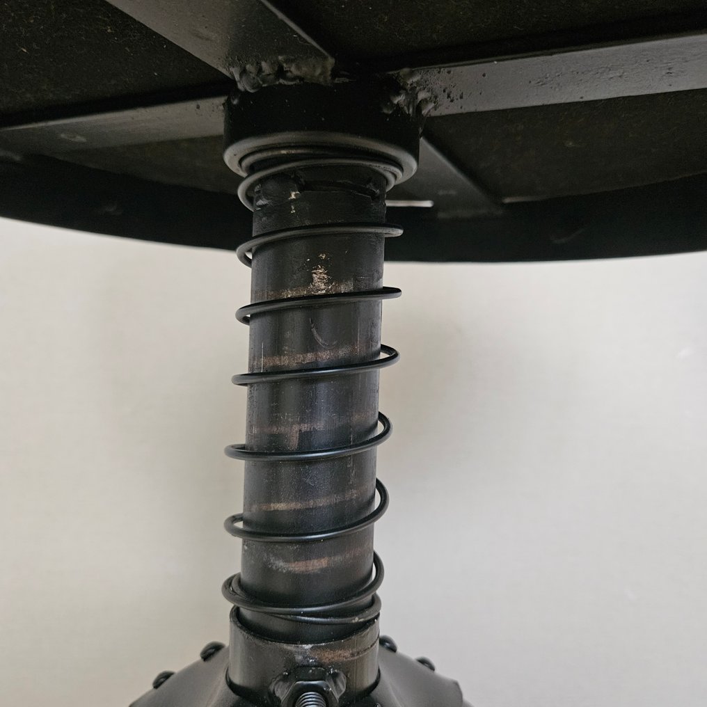 Krakk - Høydejusterbar dreibenk - Lær, Jern #2.1