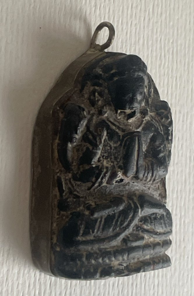 Φυλακτό - Φυλαχτό / κρεμαστό Βούδα, μεικτό πέτρα και μέταλλο, Θιβέτ, μέση δεκαετία του 20ού αιώνα  (χωρίς τιμή ασφαλείας) #3.2