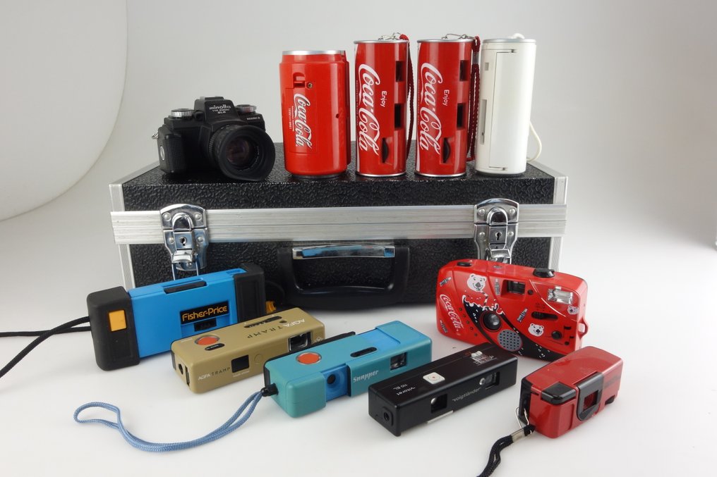 Kodak Fisher Price / Minolta 110 Zoom SLR / Agfa Tramp  / Voigtländer Vitoret / Coca Cola Kamera  10 x LOT Analogt foldekamera #1.0