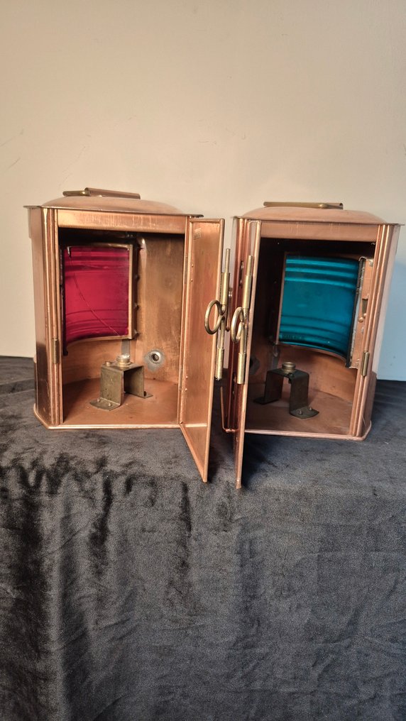 Navigation lamp  (2) - R734111 - 铜, 玻璃 #4.3