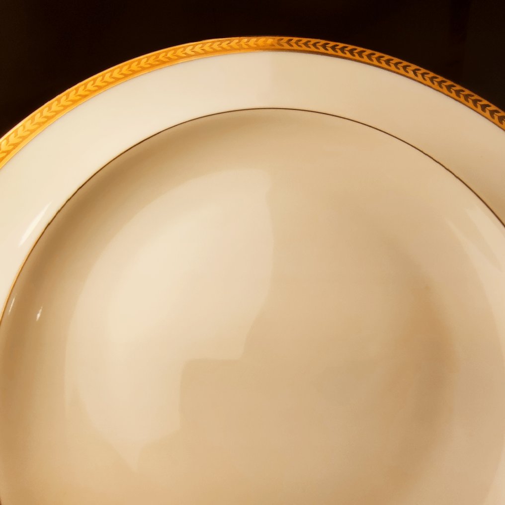 Limoges France “Seraphin” - Table service (15) - Royal gilding in Louis XV style - Fine porcelain from Limoges - Service for dinner #4.3