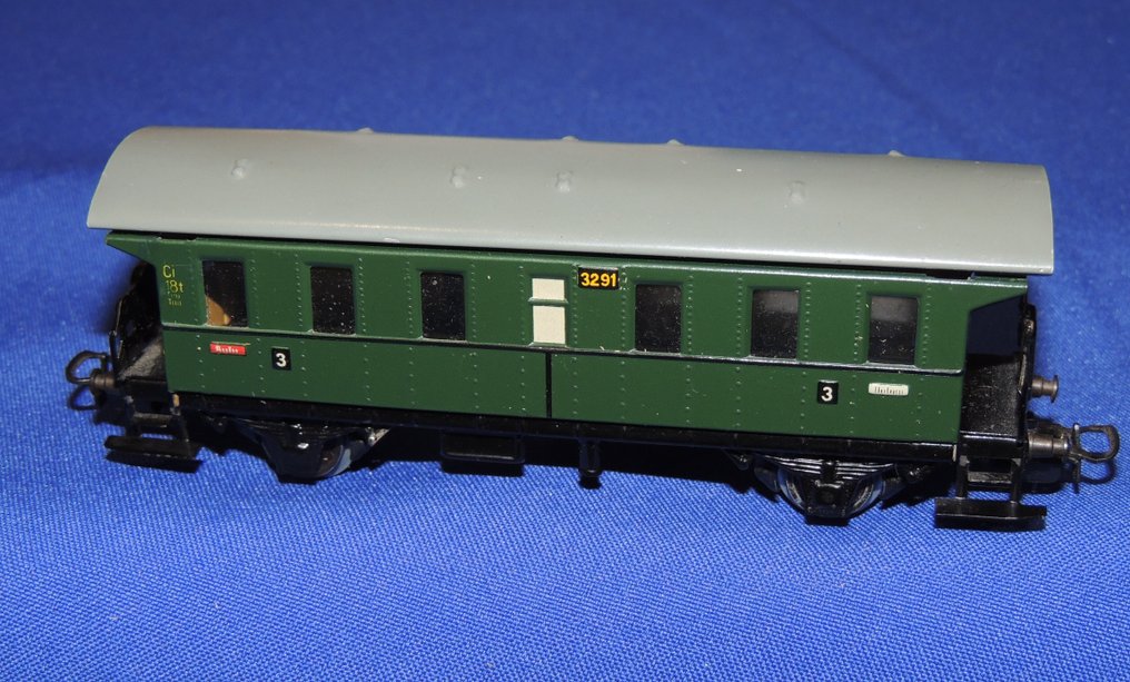 Märklin H0 - 329/1 (4002.1)/329/4 (4003.1) - Vagón de tren de pasajeros a escala (4) - 4 cañones - DB #3.2