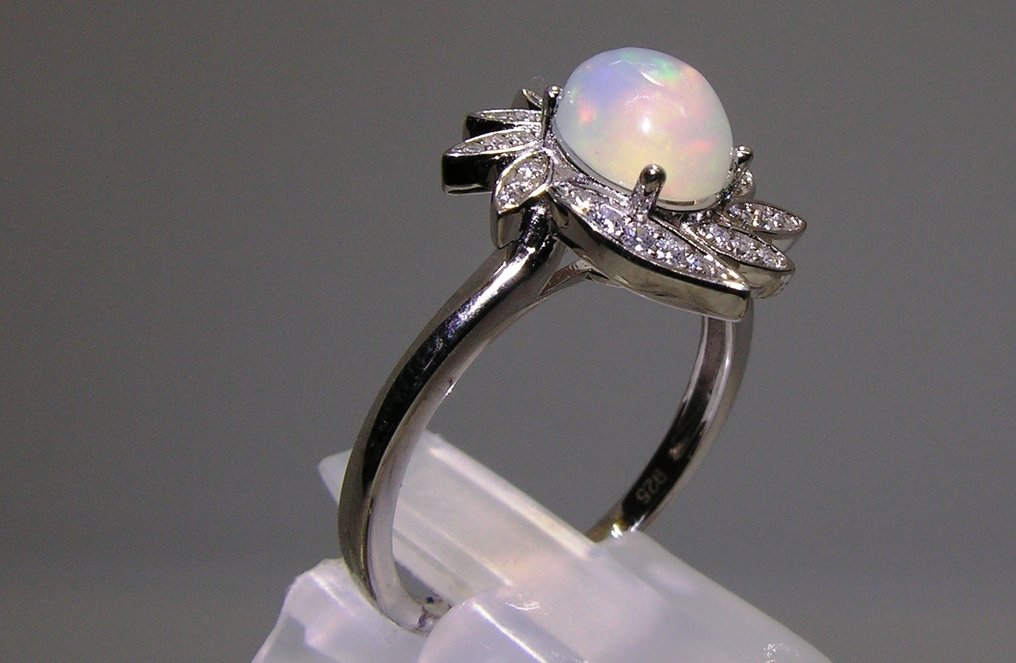 火焰欧泊 戒指 - 高度: 28 mm - 宽度: 21 mm- 3.5 g - (1) #1.0