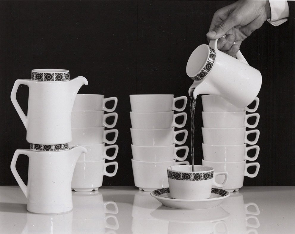 Willi Moegle - Pouring tea, ceramic cups still life #1.0
