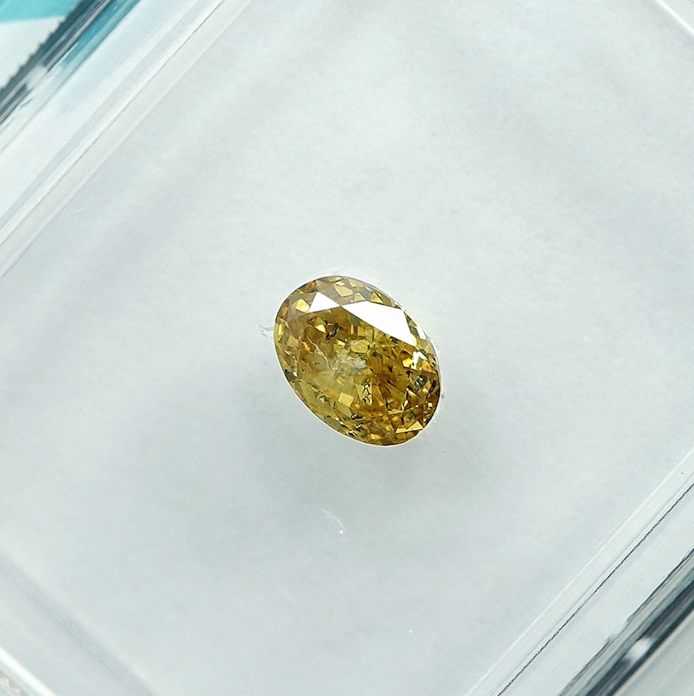 No reserve price - 1 pcs Diamond  (Natural coloured)  - 0.31 ct - Oval - Fancy intense Yellow - I2 - International Gemological Institute (IGI) #2.1