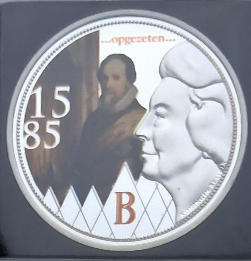 Netherlands. 2013  Luxe  Munten  Afbeelding  Huis van Oranje  9  stuks  (No reserve price) #3.2