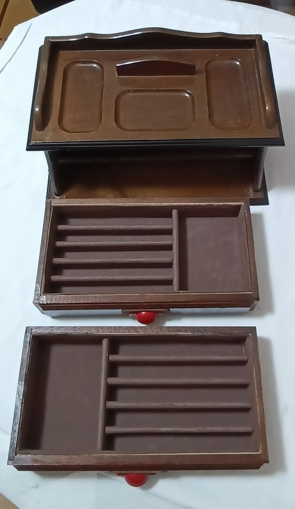 Pen cabinet - Nincs minimálár - Töltőtoll #1.0