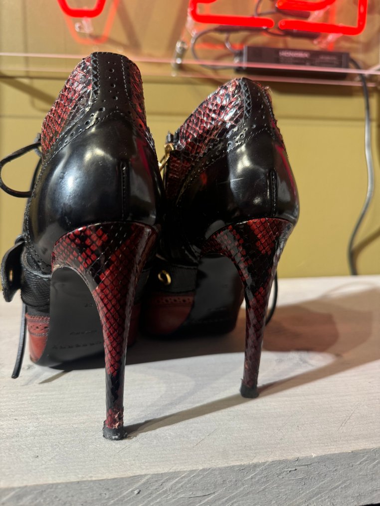 Burberry - Heeled shoes - Size: EU 38 #3.2