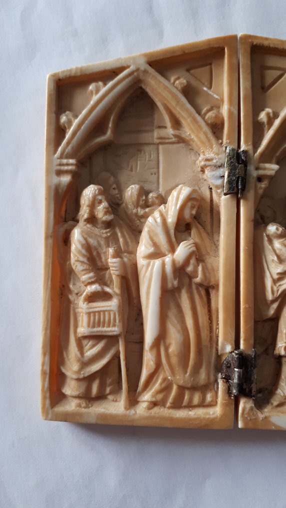 浮雕, Tweeluik: opdracht van Jezus in de tempel (zie Lucas 2,22-39) - 8.4 cm - 象牙 #4.3