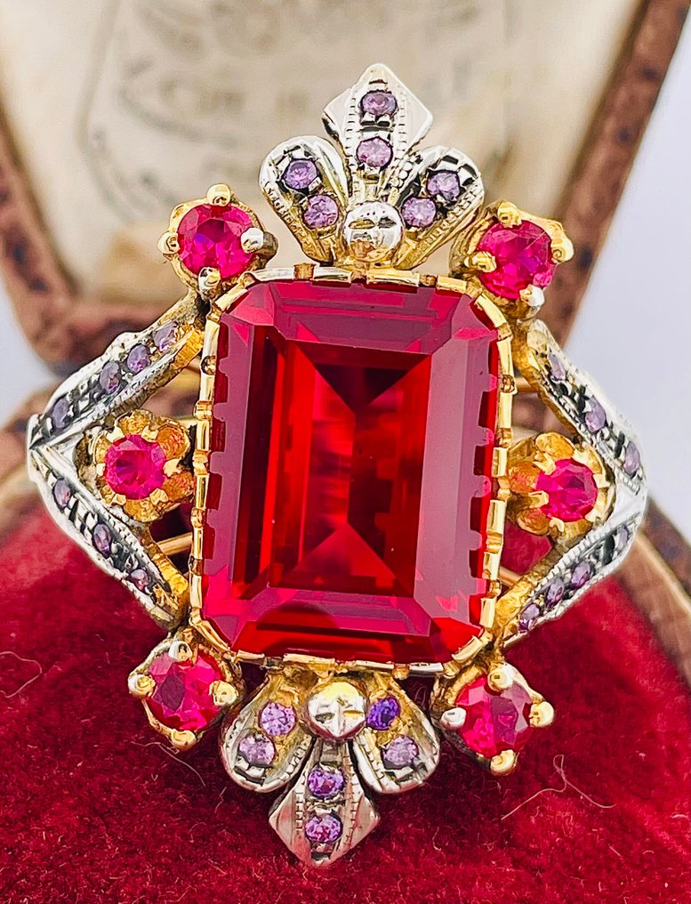 Ingen mindstepris - Ring - 9 kt. Gulguld, Sølv Rubin - Ametyst #1.0