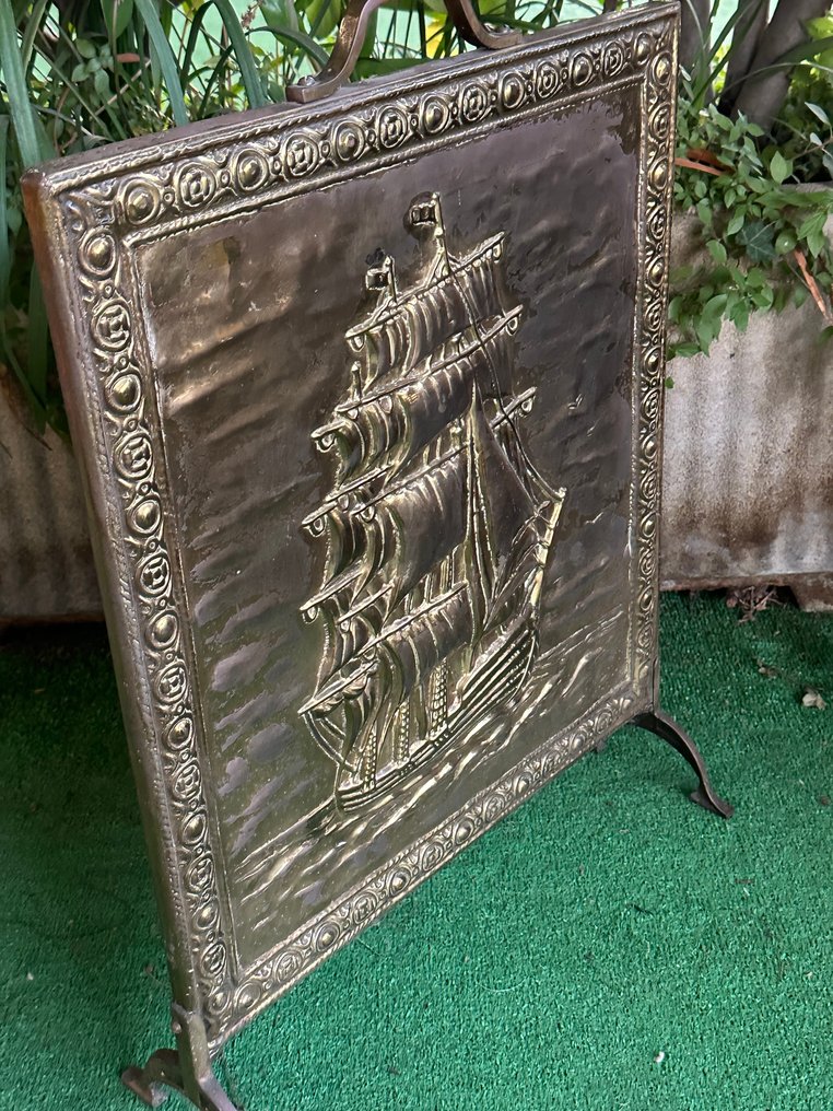 Αξεσουάρ τζακιού - Gilt brass - Parascintille #2.1