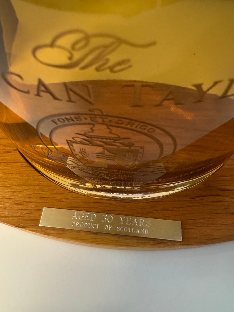 Port Ellen 1983 30 years old Tantalus - Duncan Taylor  - b. 2013  - 700ml #4.3