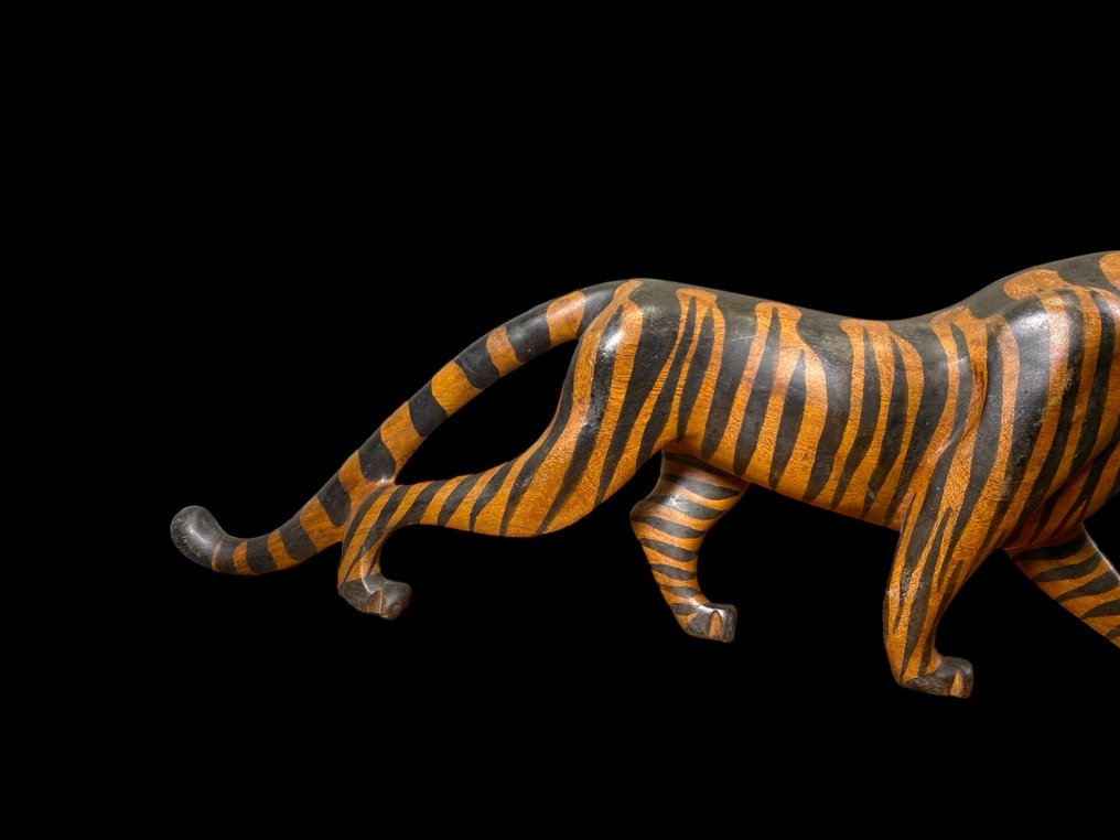 雕塑老虎 - 南非  (没有保留价) #4.3