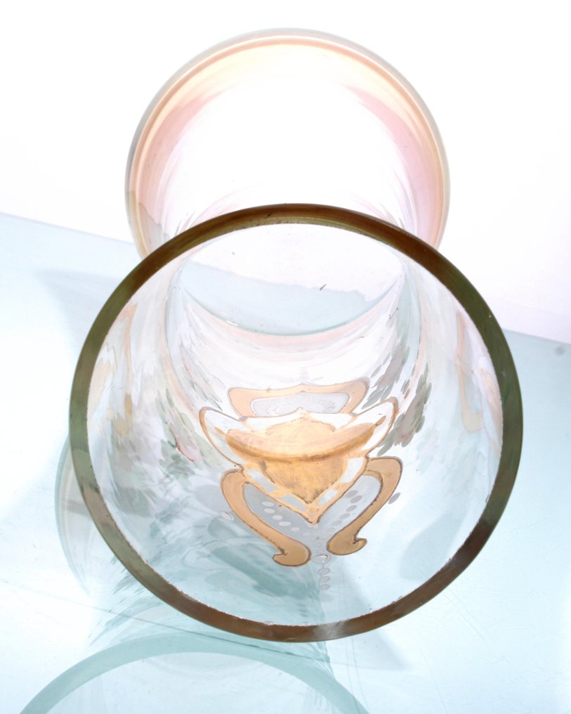 Harrach/Moser - Vase -  Tall (35cm) flared beaker with smokey finish, gilding, and polychrome floral 'Forget-me-nots' enamel  - High-quality Soda-Lime Glass #4.3