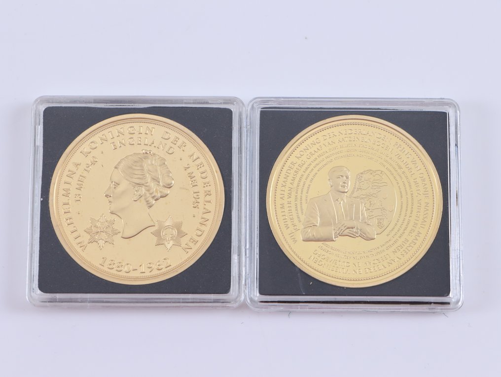 World. 16x Diverse Penningen (Verguld) (No reserve price) #2.1