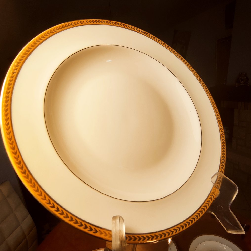 Limoges France “Seraphin” - Table service (15) - Royal gilding in Louis XV style - Fine porcelain from Limoges - Service for dinner #2.1