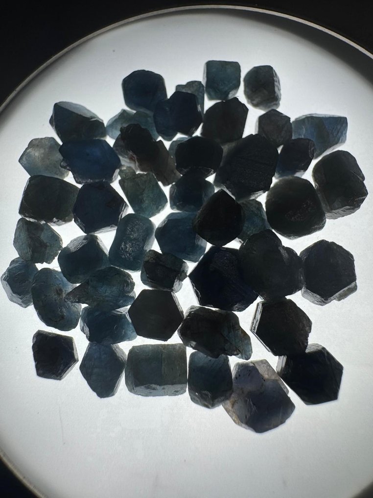 Sapphire Rough- 20 g - (47) #3.2