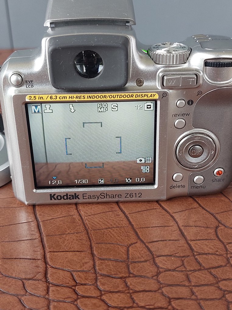 Kodak EasyShare Z612 Digital camera #4.3
