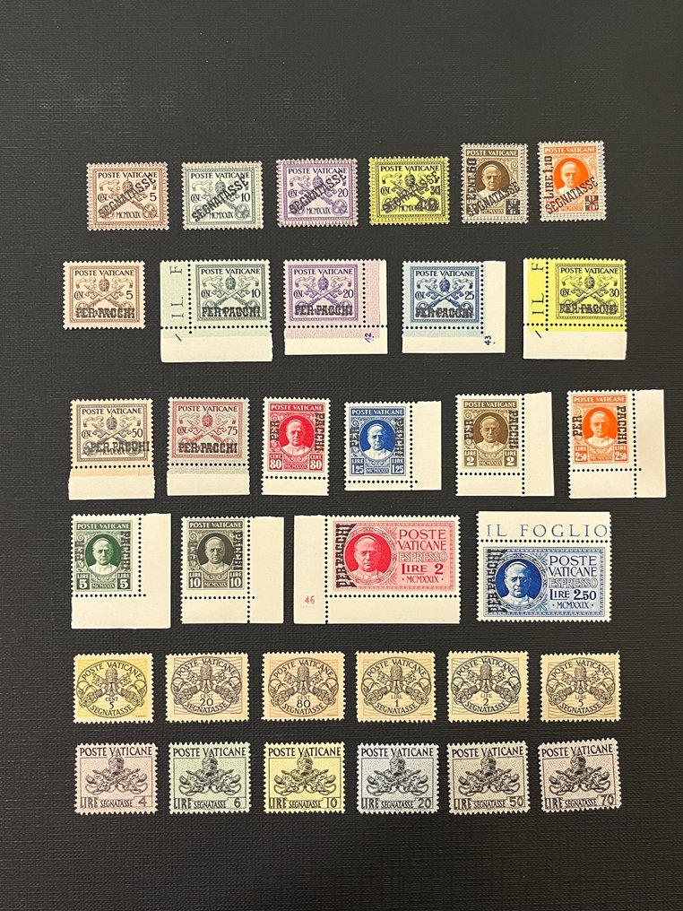 梵蒂冈城 1931/1954 - 梵蒂冈 - 完整新系列的邮票和邮资片，带完整的胶面 #1.0