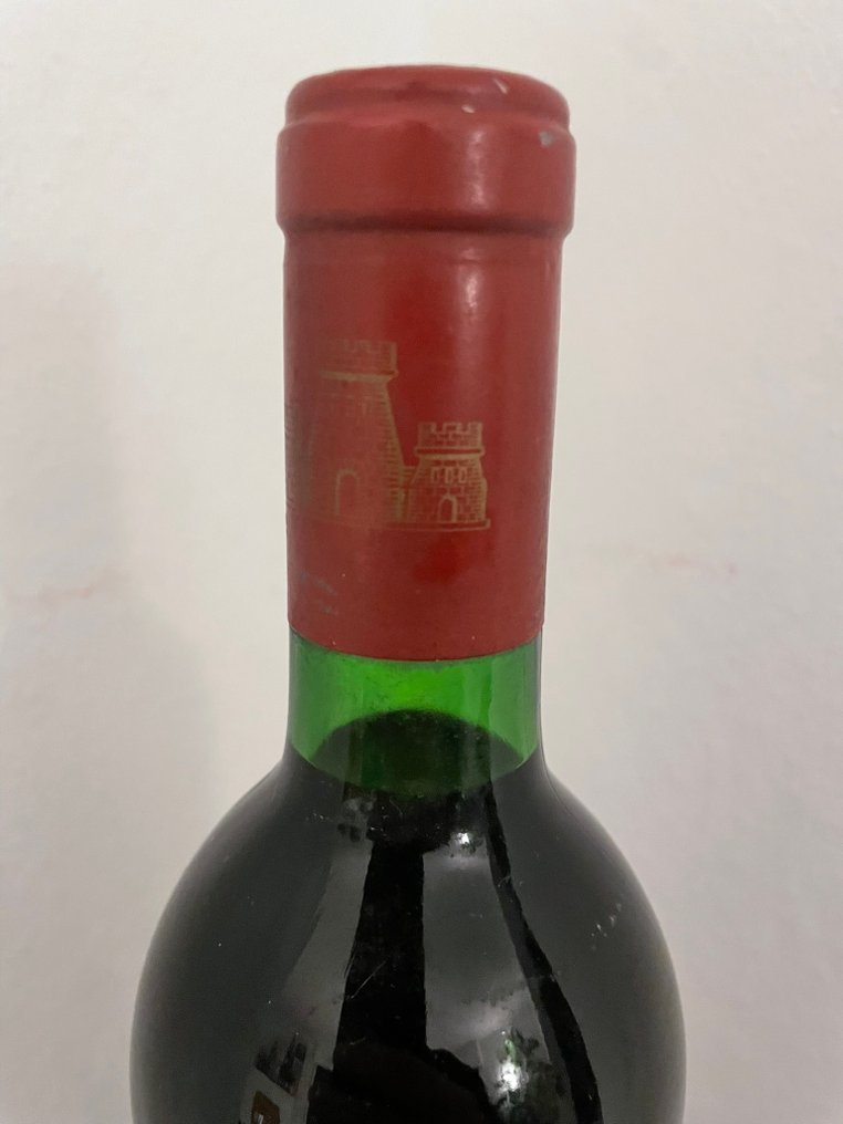 1971 Les Forts de Latour, 2nd wine of Ch. Latour - Pauillac - 1 Î¦Î¹Î¬Î»Î· (0,75L) #3.2