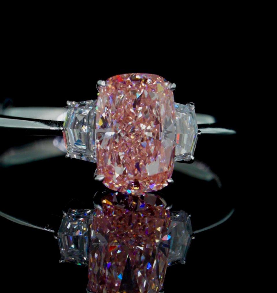 Ring - 14 karat Hvitt gull -  2.01ct. tw. Rosa Diamant (Fancy farget lab-dyrket diamant) - Diamant #4.3