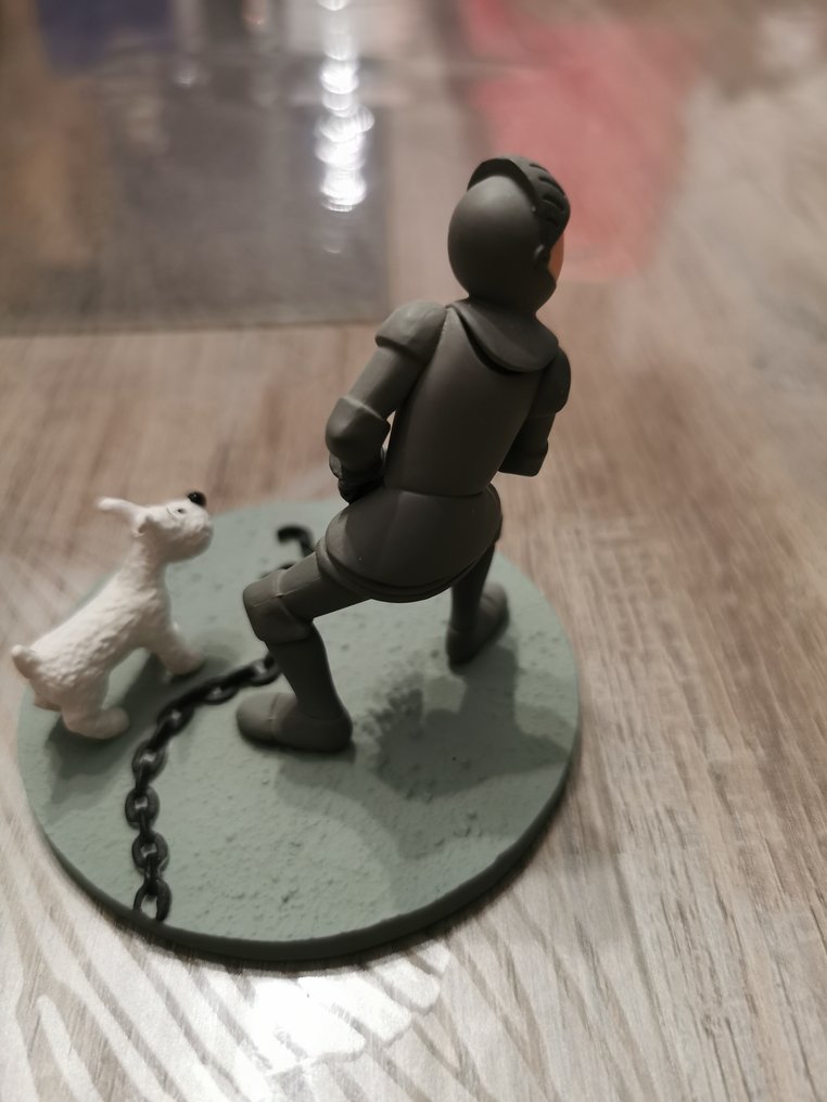 Diorama Moulinsart - Tintin armure - Statuetta - Plastica #4.3