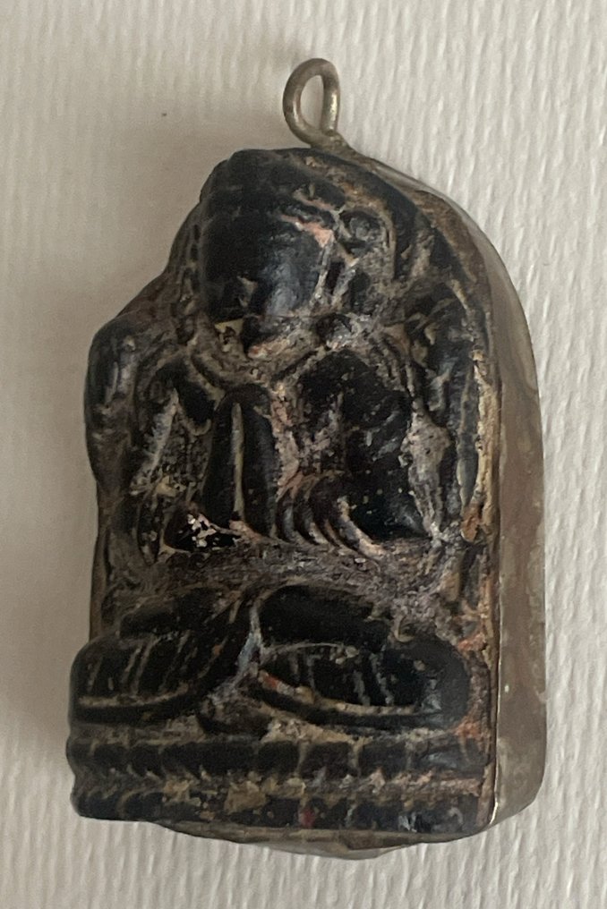 Φυλακτό - Φυλαχτό / κρεμαστό Βούδα, μεικτό πέτρα και μέταλλο, Θιβέτ, μέση δεκαετία του 20ού αιώνα  (χωρίς τιμή ασφαλείας) #2.1